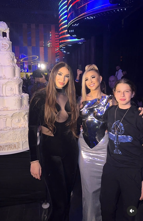 Anamaria Prodan, superbă la 51 de ani. Ținuta purtată la petrecerea de ziua ei a atras toate privirile, așa ceva nu ai mai văzut