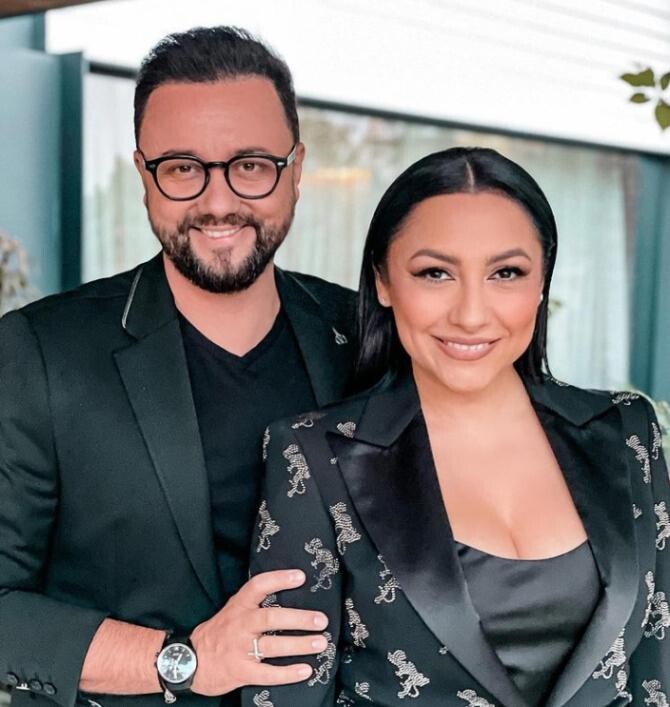 Cum a apărut Andra pe plajă