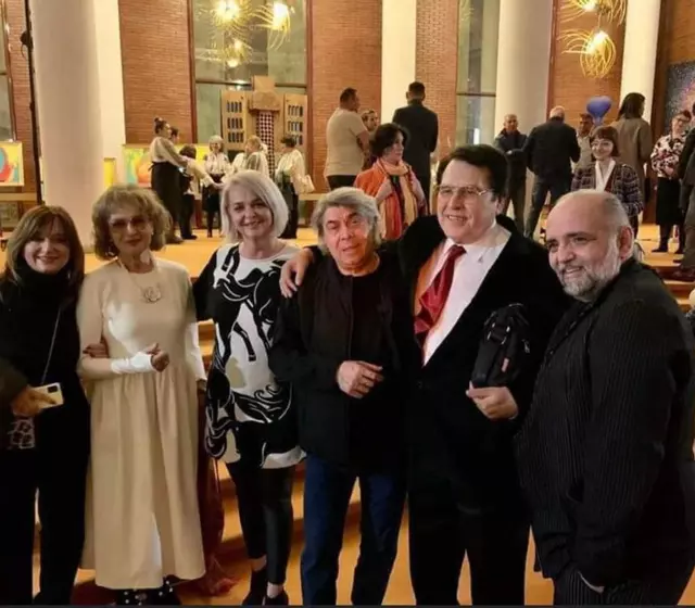 Angela Similea, plina de eleganta la 77 de ani 1