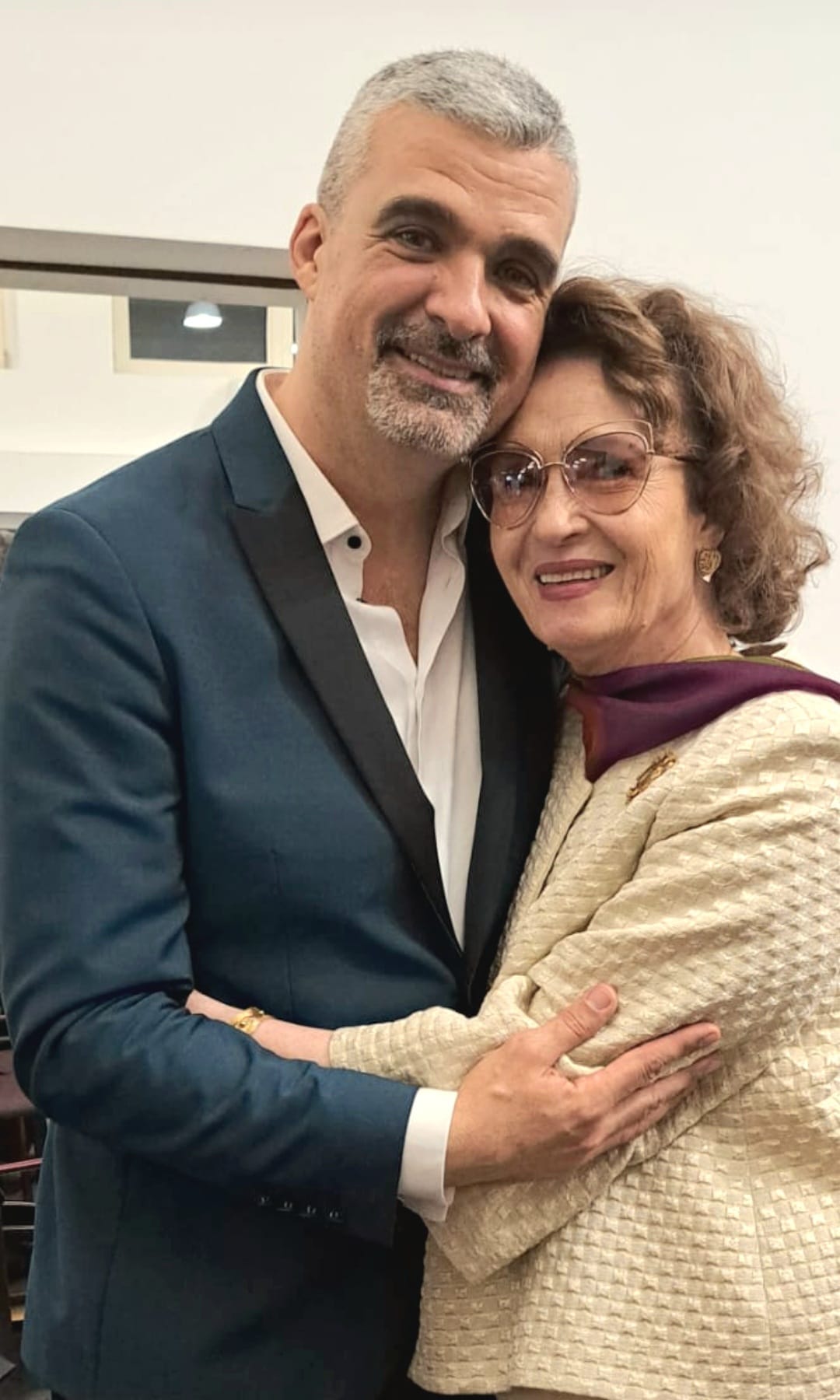 Angela Similea, plina de eleganta la 77 de ani 4