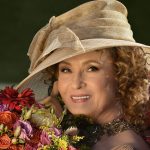 Angela Similea, plina de eleganta la 77 de ani