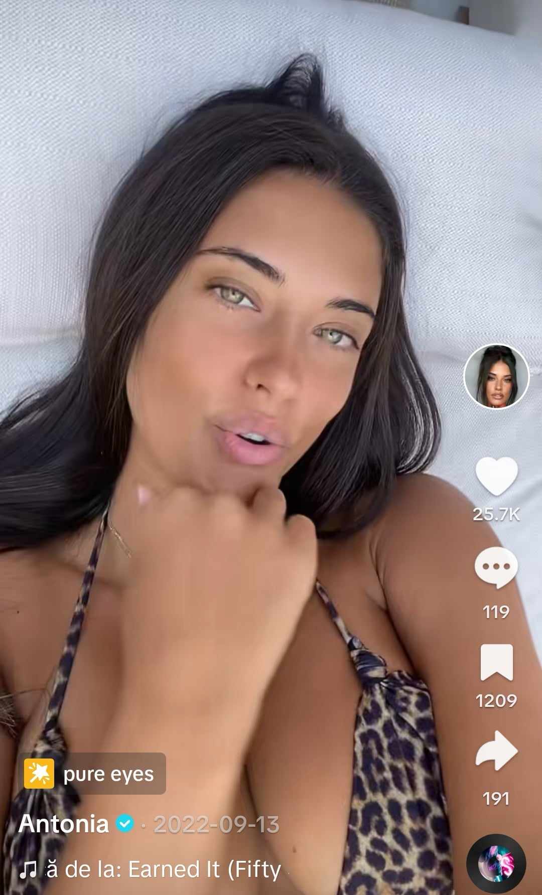 Antonia s-a filmat fara pic de machiaj 1