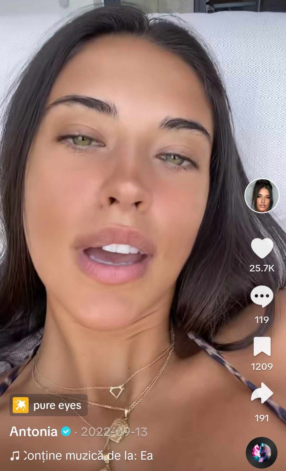 Antonia s-a filmat fara pic de machiaj 2