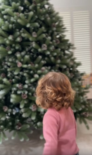 Cat de mult s-a schimbat fiica lui Smiley si a Ginei Pistol 1