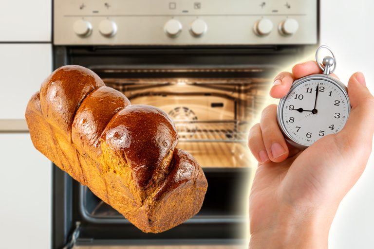 Cât se ține cozonacul la cuptorul cu gaz vs. cuptorul electric. Așa iese pufos și rumen
