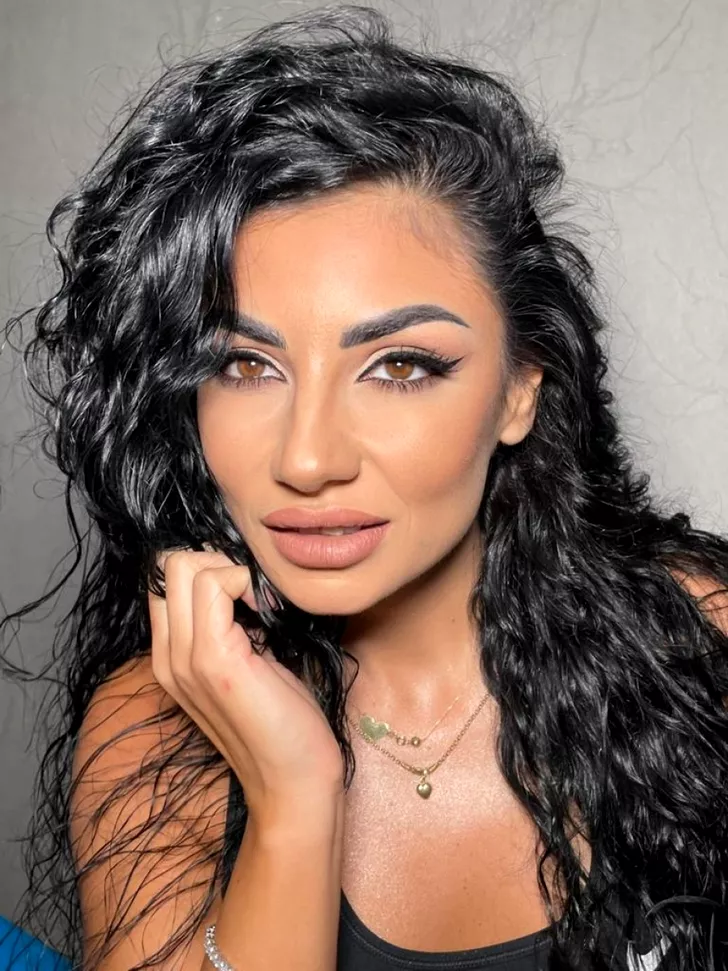 Ce fac acum Monica și Raluca de la trupa Angels. S-au retras din muzică în plină glorie, incredibil cu ce se ocupă în prezent