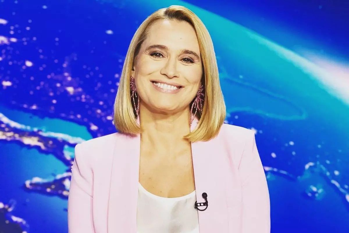 Ce frumoasa sunteti Andreea Esca, tinuta senzuala pe internet