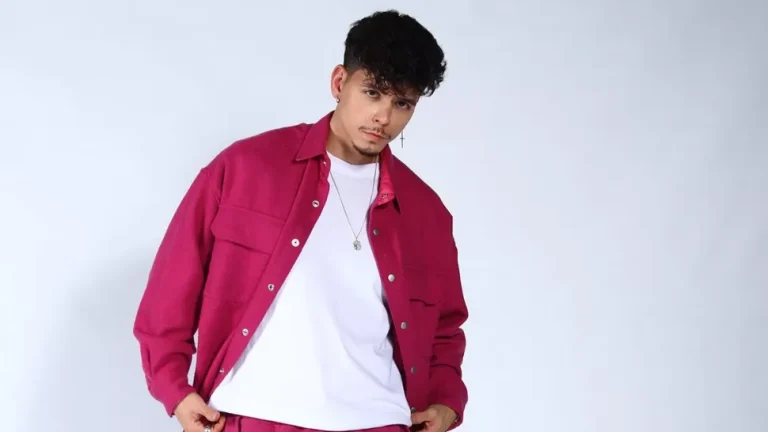 Ce relație are Emilian cu sora lui. Tradiția pe care o respectă amândoi de sărbători: “Altfel nu e Crăciun!” VIDEO EXCLUSIV