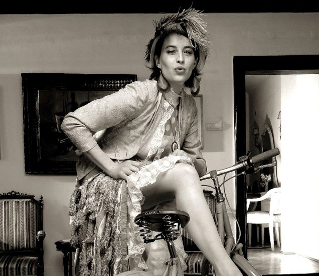 Cine a fost Mița Biciclista, prima femeie care a mers cu bicicleta în București. Cum o chema de fapt și cine i-a pus celebra poreclă