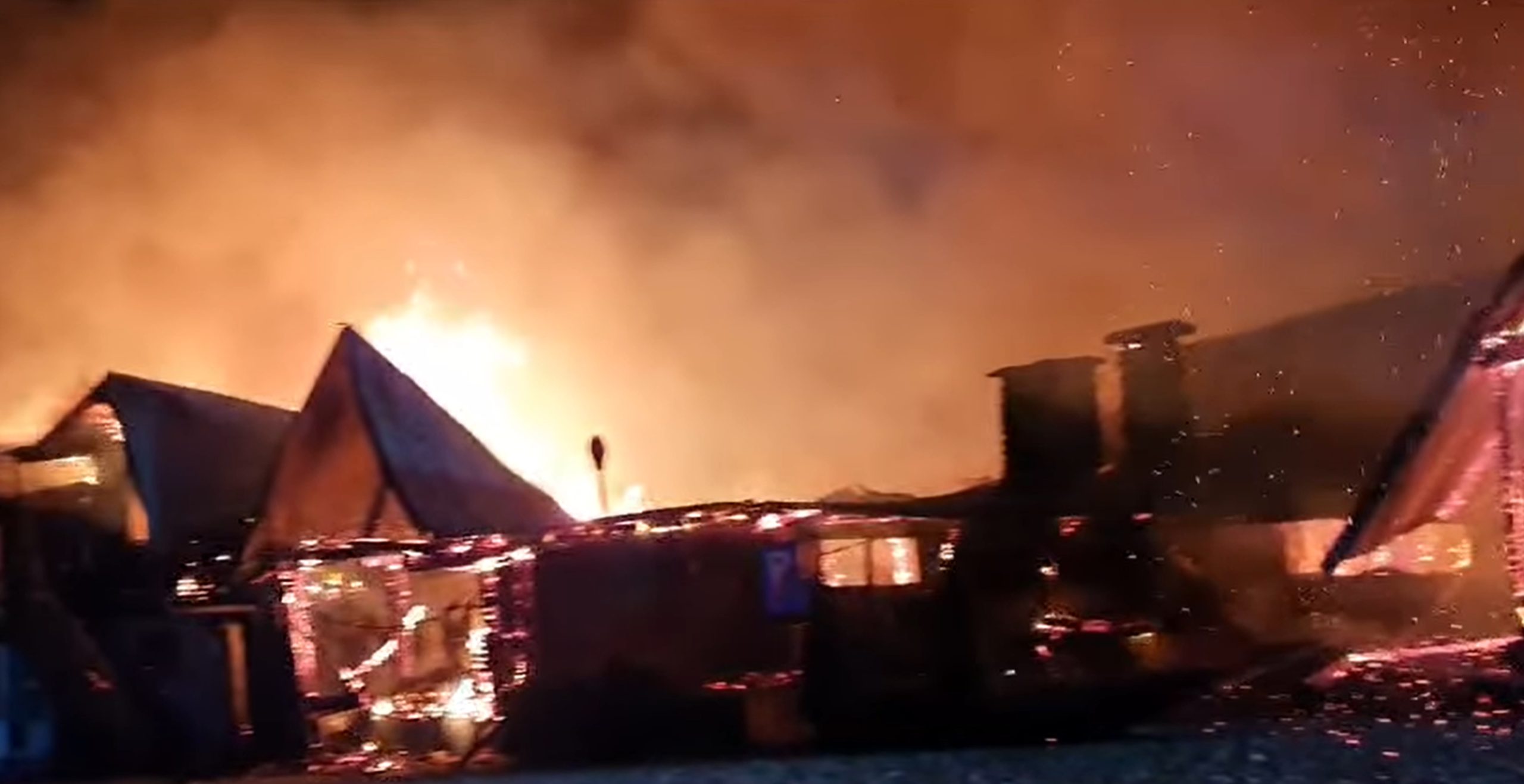 Cine este Cornel Dinicu, patronul pensiunii din judetul Prahova care a luat foc in a doua zi de Craciun 3