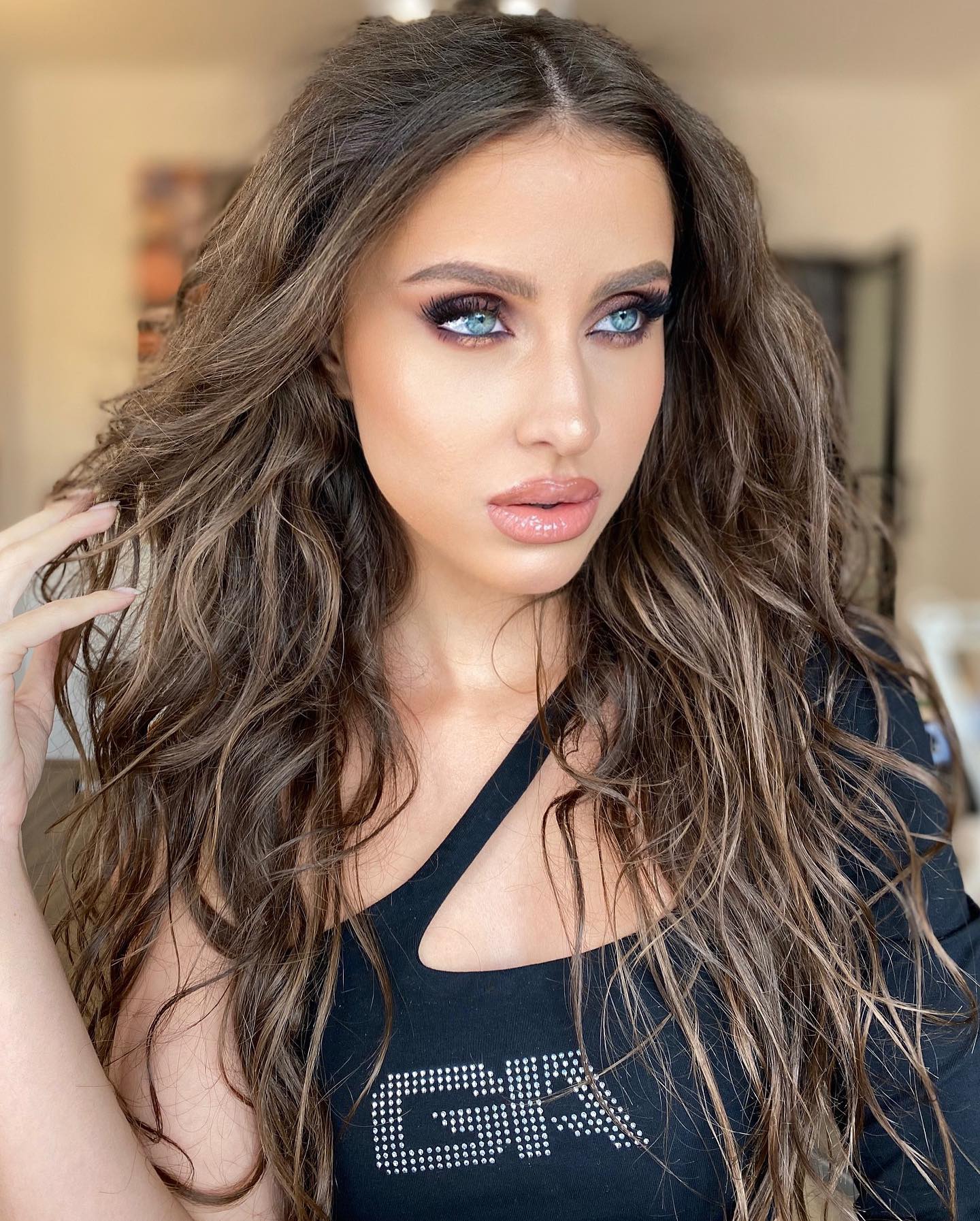 Cine este Daniel Dines și cum a ajuns unul dintre cei mai bogați români. Afacerea care l-a îmbogățit