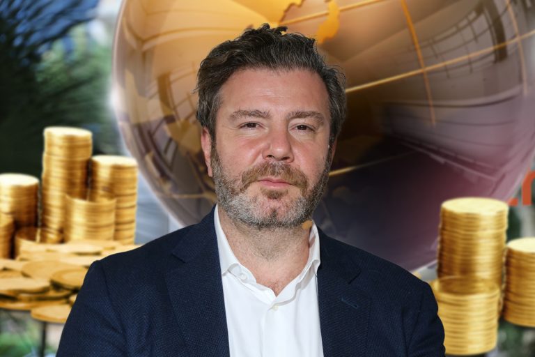 Cine este Daniel Dines și cum a ajuns unul dintre cei mai bogați români. Afacerea care l-a îmbogățit