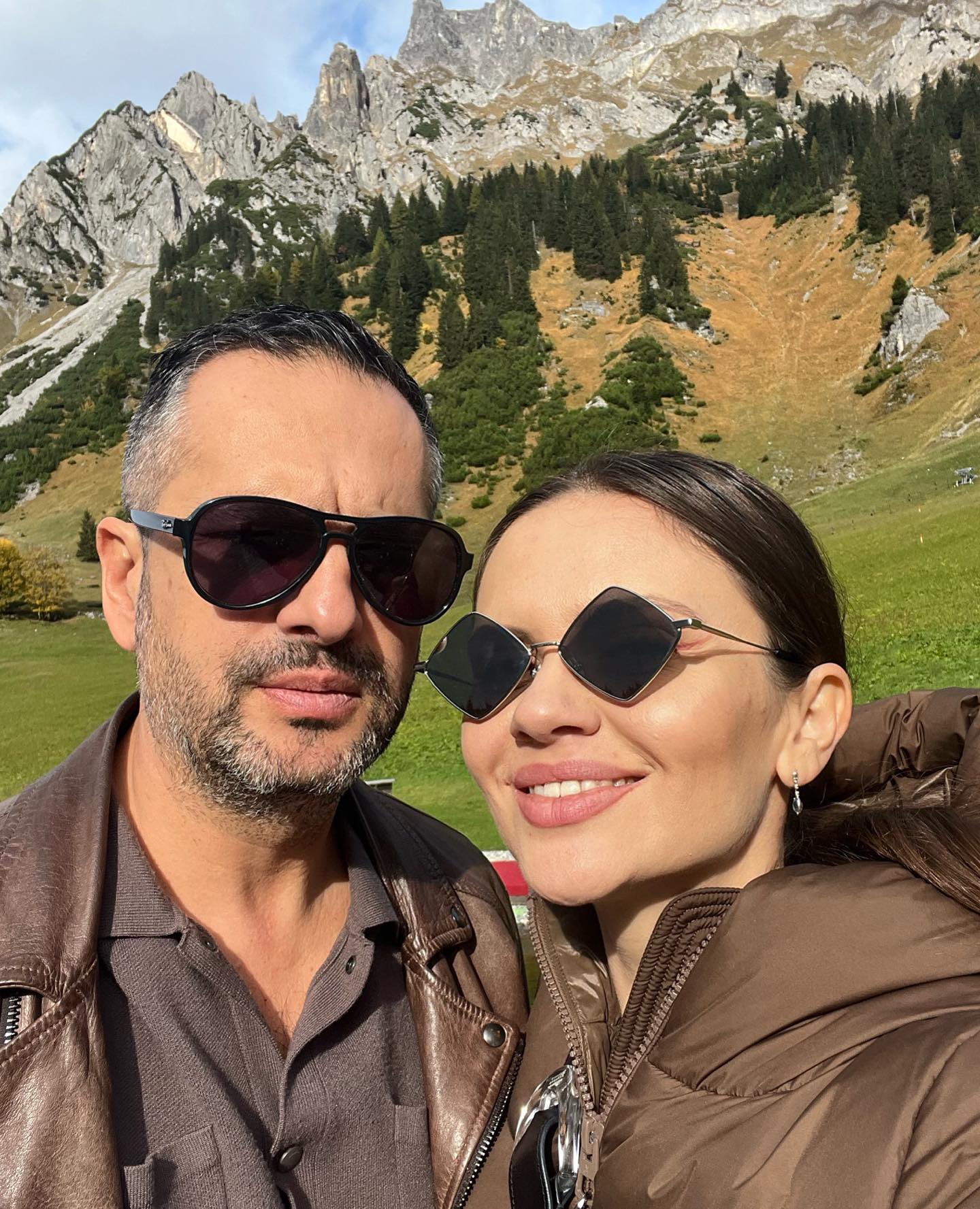 Cristina Șișcanu, dezamăgită de vacanța în Austria. Soția lui Mădălin Ionescu le-a arătat fanilor condițiile din hotel
