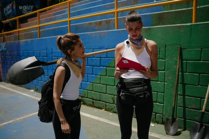 Cum arata Sanziana Negru in tinerete 11