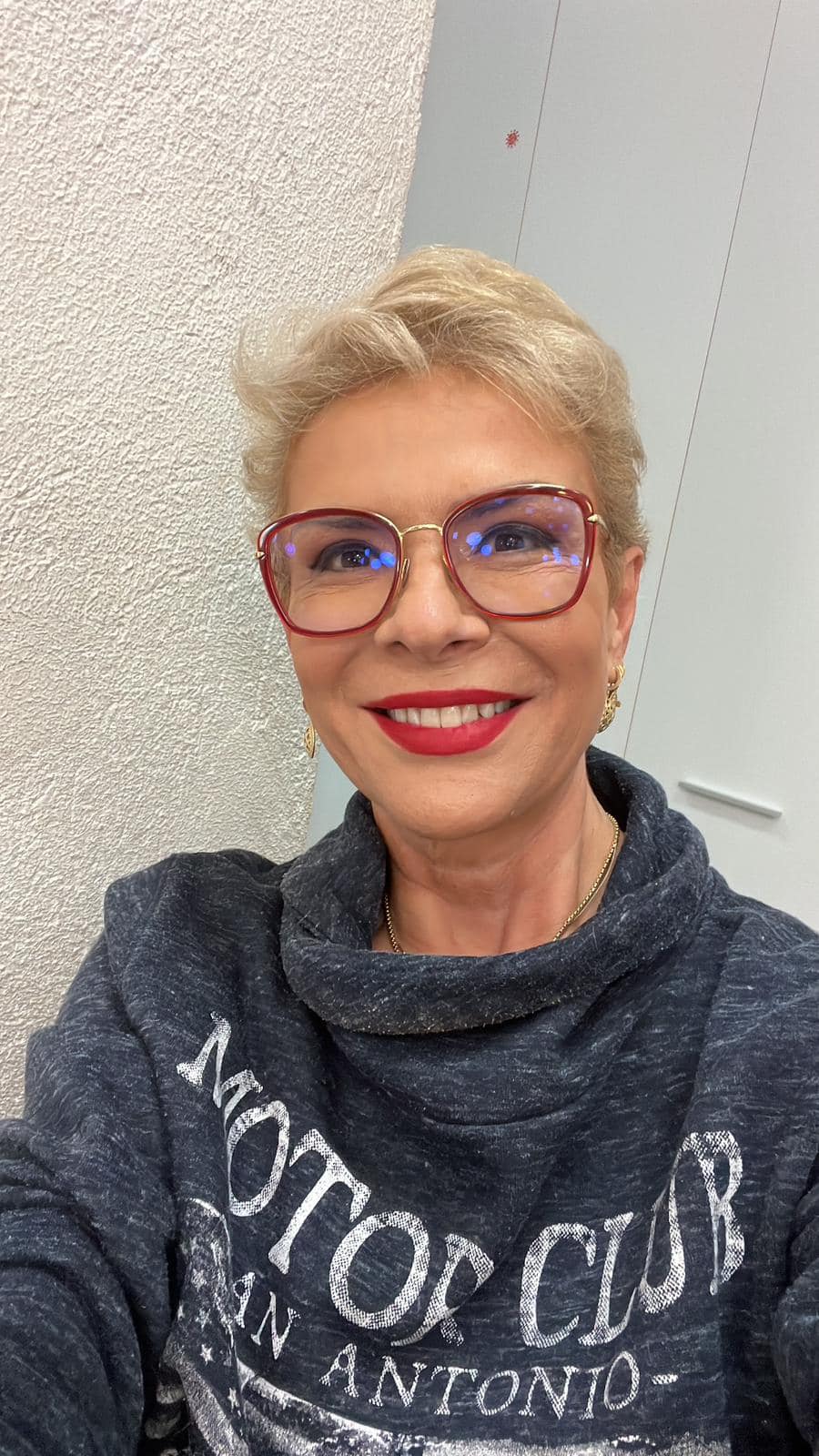 Cum arata Teo Trandafir in adolescenta 4