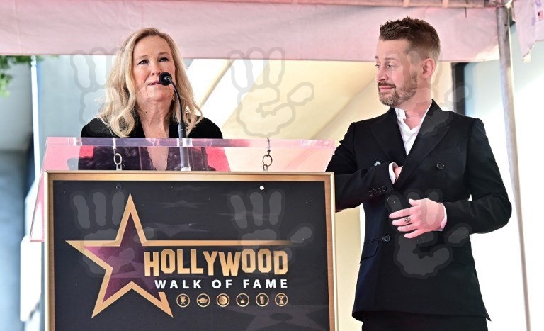 Cum arata acum mama lui Kevin din Singur Acasa 11