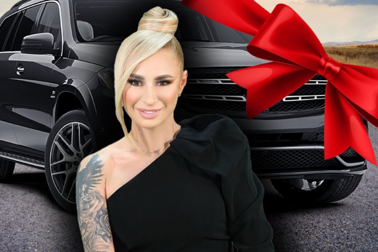 Cum arată mașina pe care Anamaria Prodan și-a făcut-o cadou. Costă aproximativ 100.000 de euro și întoarce toate privirile FOTO