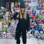 Delia a rupt internetul în două cu poza asta. Cum s-a filmat în magazin 6