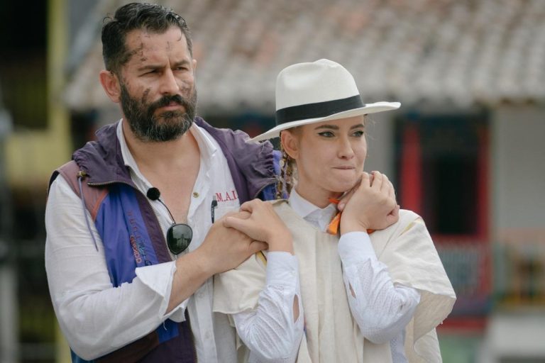 Iulia Albu și Mike s-au umplut de bani de pe urma America Express. Cu cât au fost plătiți de Antena 1