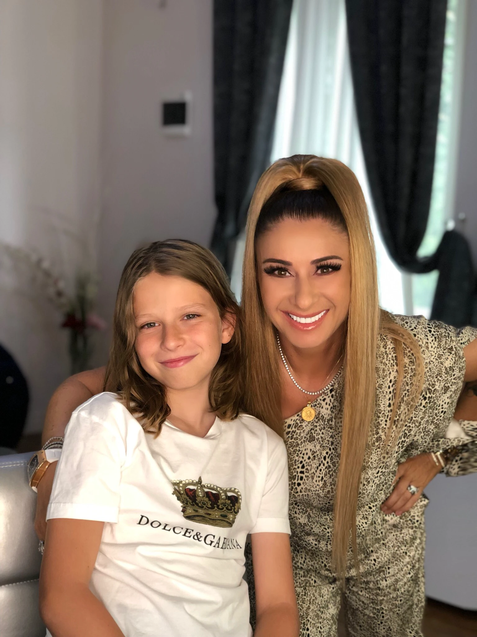 Postul TV cu care Anamaria Prodan a batut palma pe bani grei 2