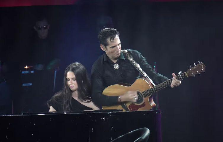 Violeta Banica, pentru prima oara in fata unui public. Fiica Andreei Marin este de o frumusete rapitoare “Recunosc ca am emotii