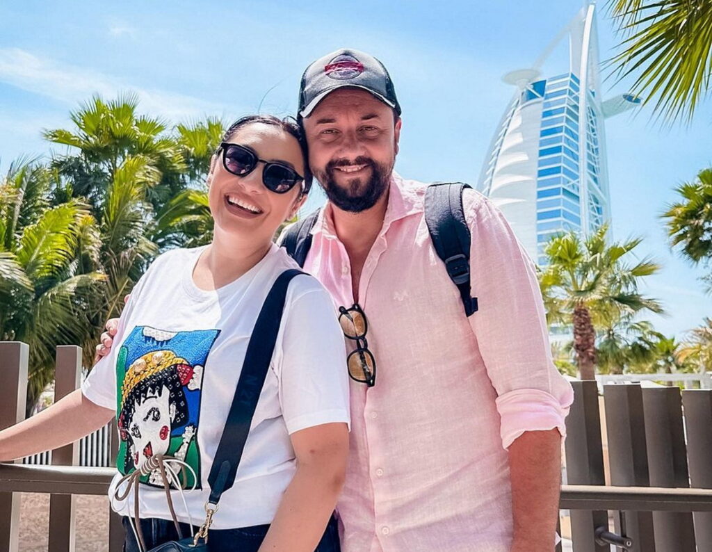 Cum a apărut Andra pe plajă în Dubai