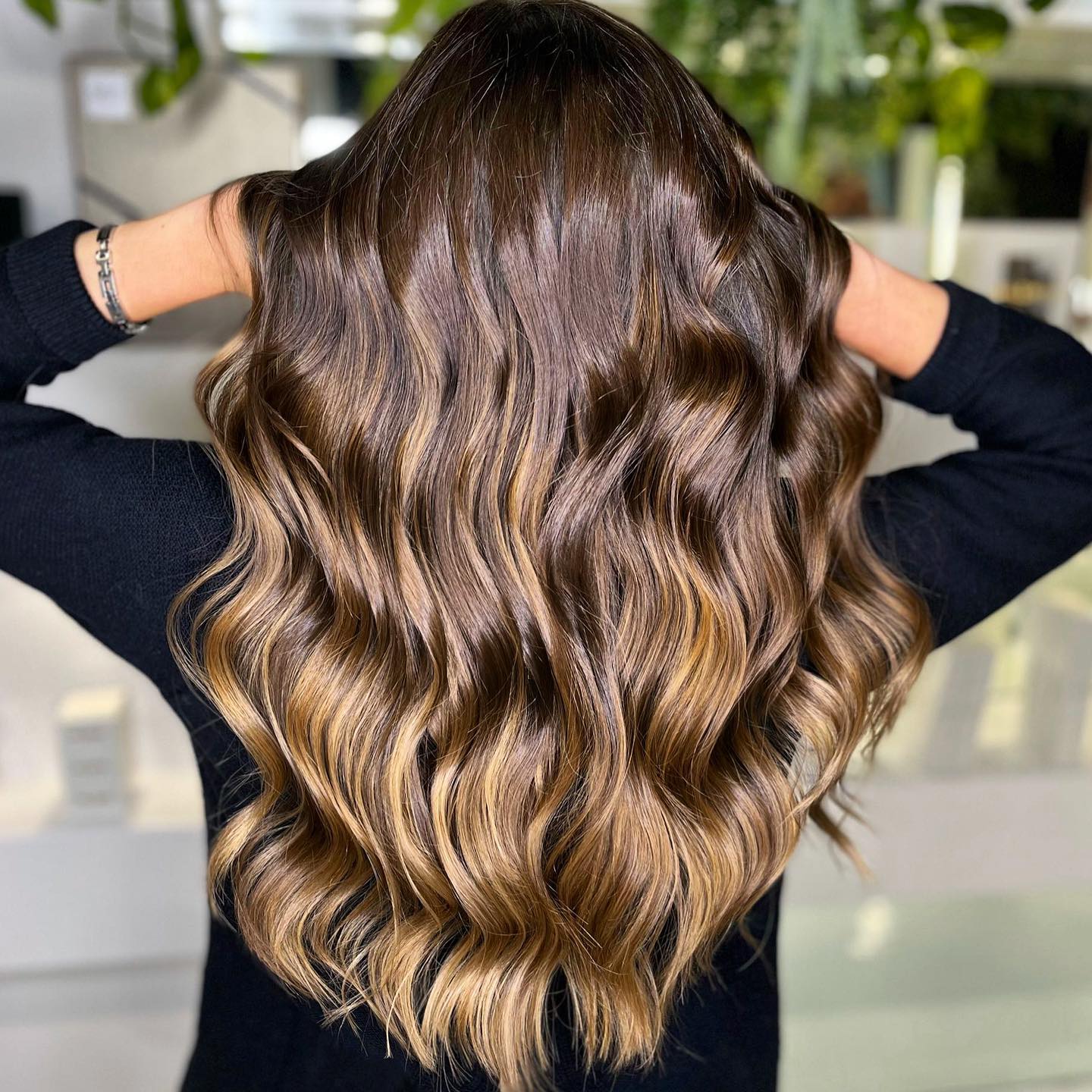 3 culori de par care vor domina anul 2024