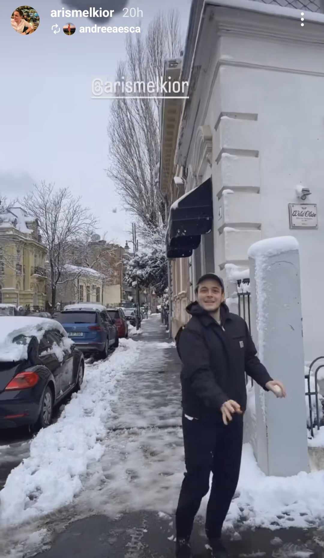 Andreea Esca, bătaie în zăpadă cu fiul ei, Aris Eram. Rar o vezi așa de fericită, imagini senzaționale