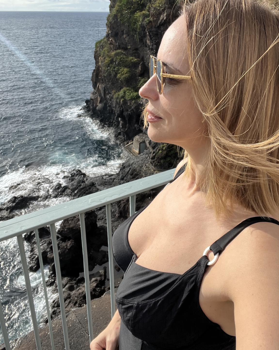 Andreea Marin, intr-o tinuta mult prea indrazneata 1