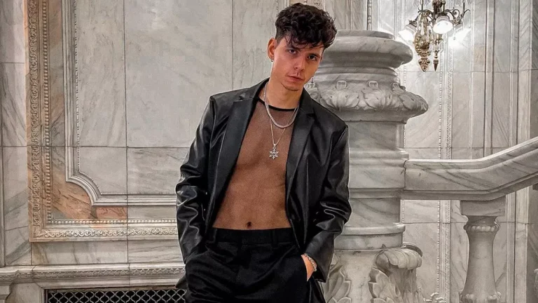 Care e cel mai scump obiect vestimentar pe care îl are Emilian: „Încă nu am ajuns la nivelul de a da 1.000 de euro pe Balenciaga!” VIDEO EXCLUSIV