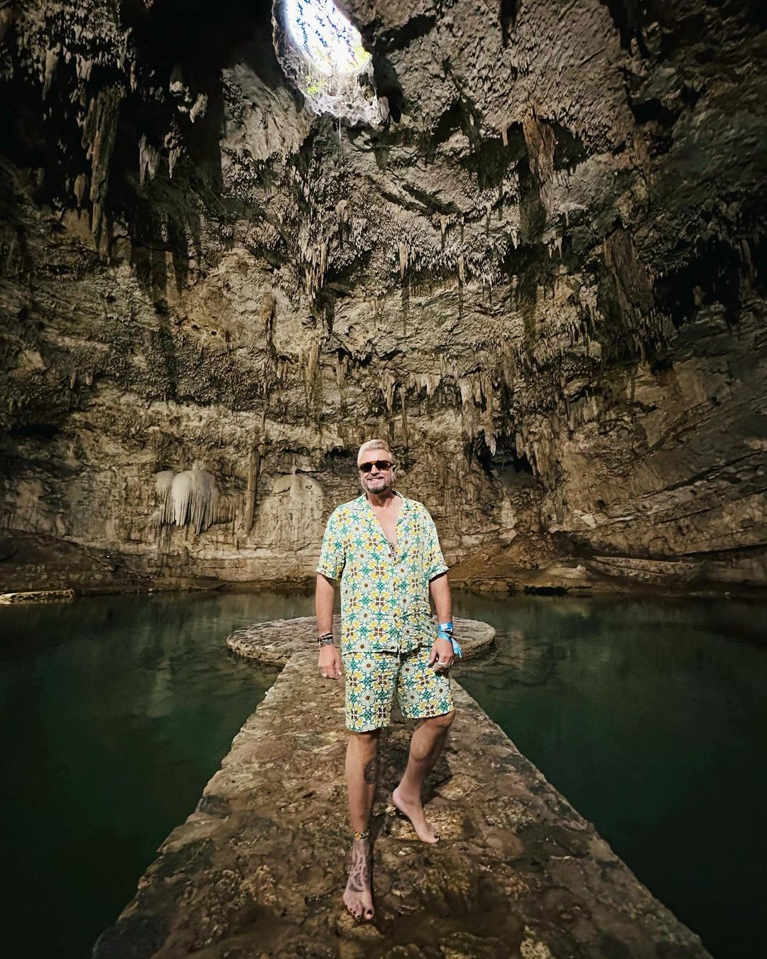 Catalin Botezatu, aspru criticat pentru aparitia din vacanta exotica 3