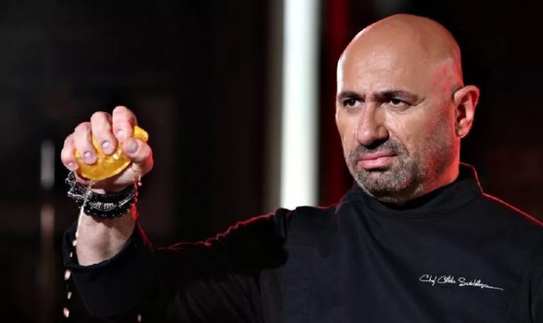 Cătălin Scărlătescu, bandajat la ochi și în perfuzie. Ipostaza le-a dat fiori reci internauților: “Au ajuns blestemele”