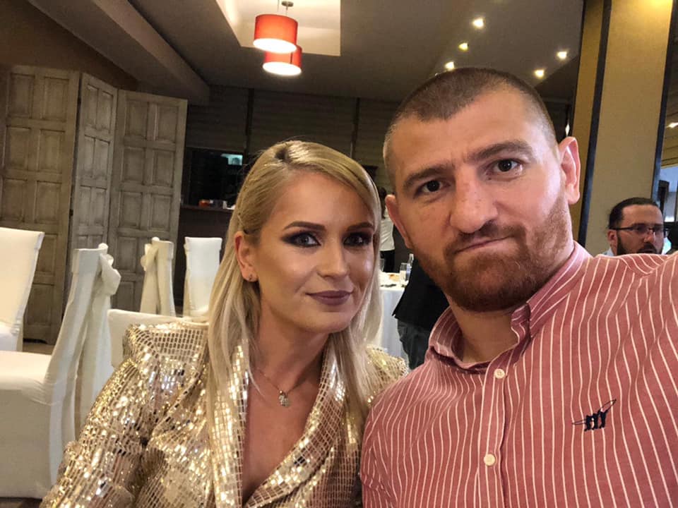 Cine este si cu ce se ocupa sotia lui Catalin Morosanu 1
