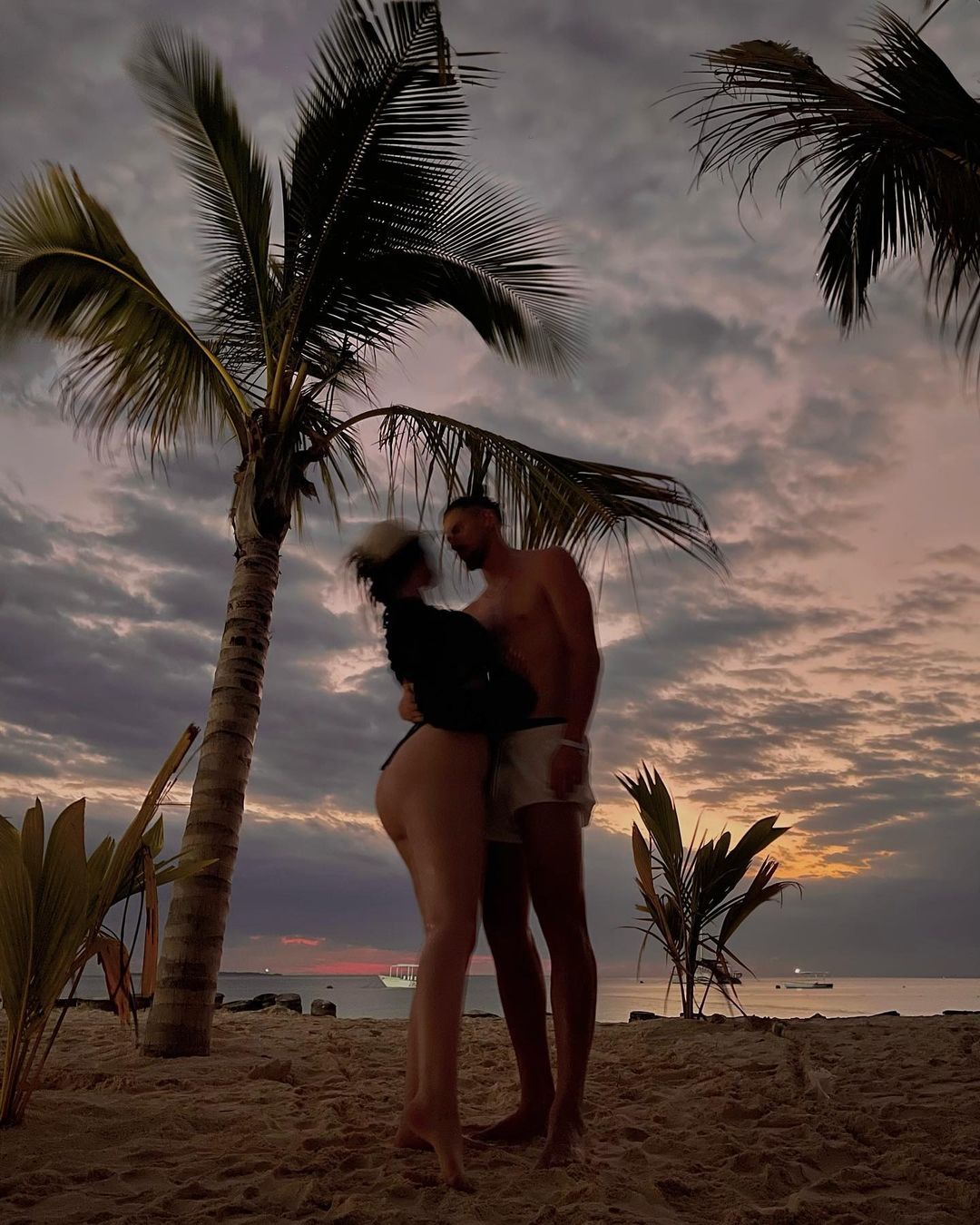 Cine este si cum arata iubita lui Radu Dragusin 2