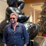 Cum s-a afișat Cătălin Botezatu în vacanța de lux. Detaliul care i-a înfuriat pe internauți