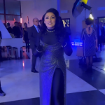 Cum s-a îmbrăcat Andra de Revelion. Cătălin Măruță, fascinat de apariția ei