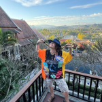 Delia, apariție incendiară în costumul de baie. Imaginile fac furori pe Instagram, rar fanii o văd așa