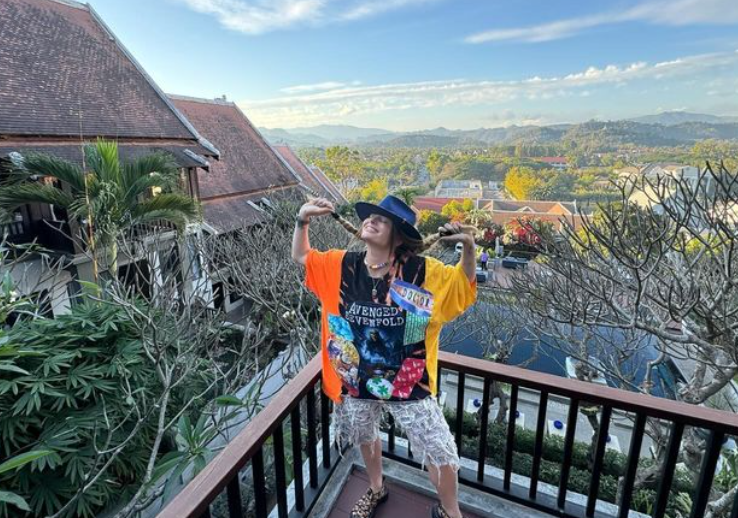 Delia, apariție incendiară în costumul de baie. Imaginile fac furori pe Instagram, rar fanii o văd așa