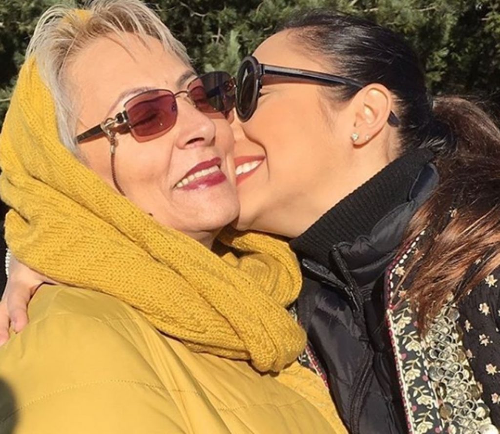 Din ce familie provine Andra Maruta, de fapt 2