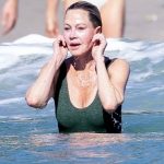 Era considerata una dintre cele mai frumoase actrite din lume, dar la 66 de ani arata asa 2