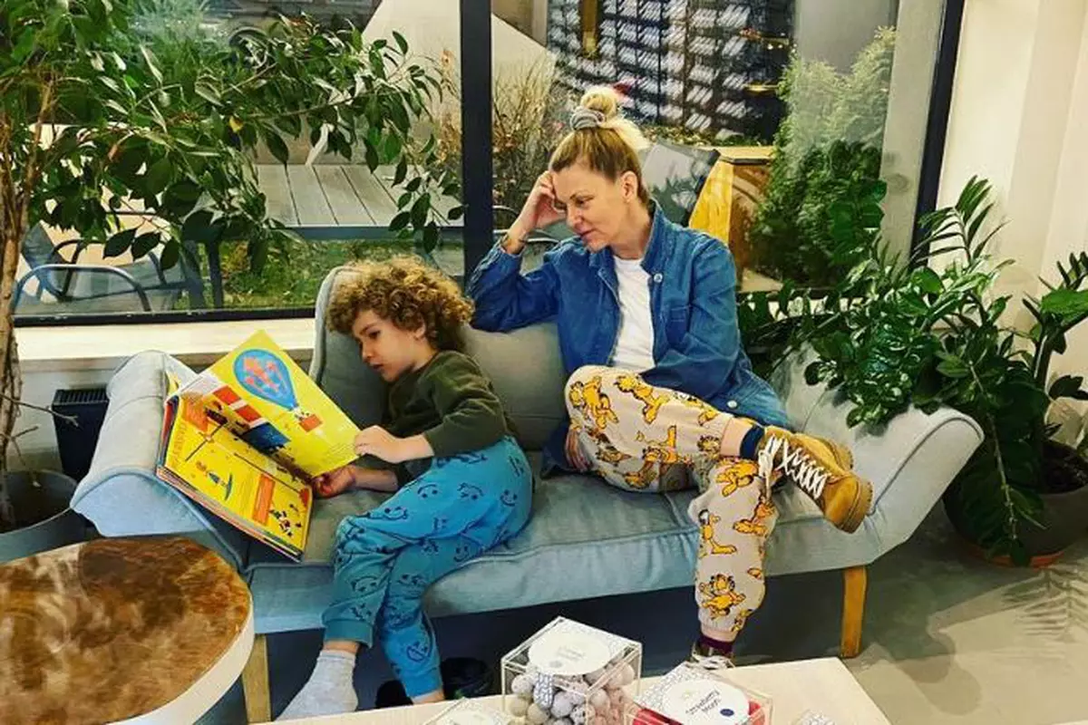 Fiul Danei Nalbaru și al lui Dragos Bucur e o minune de copil 4