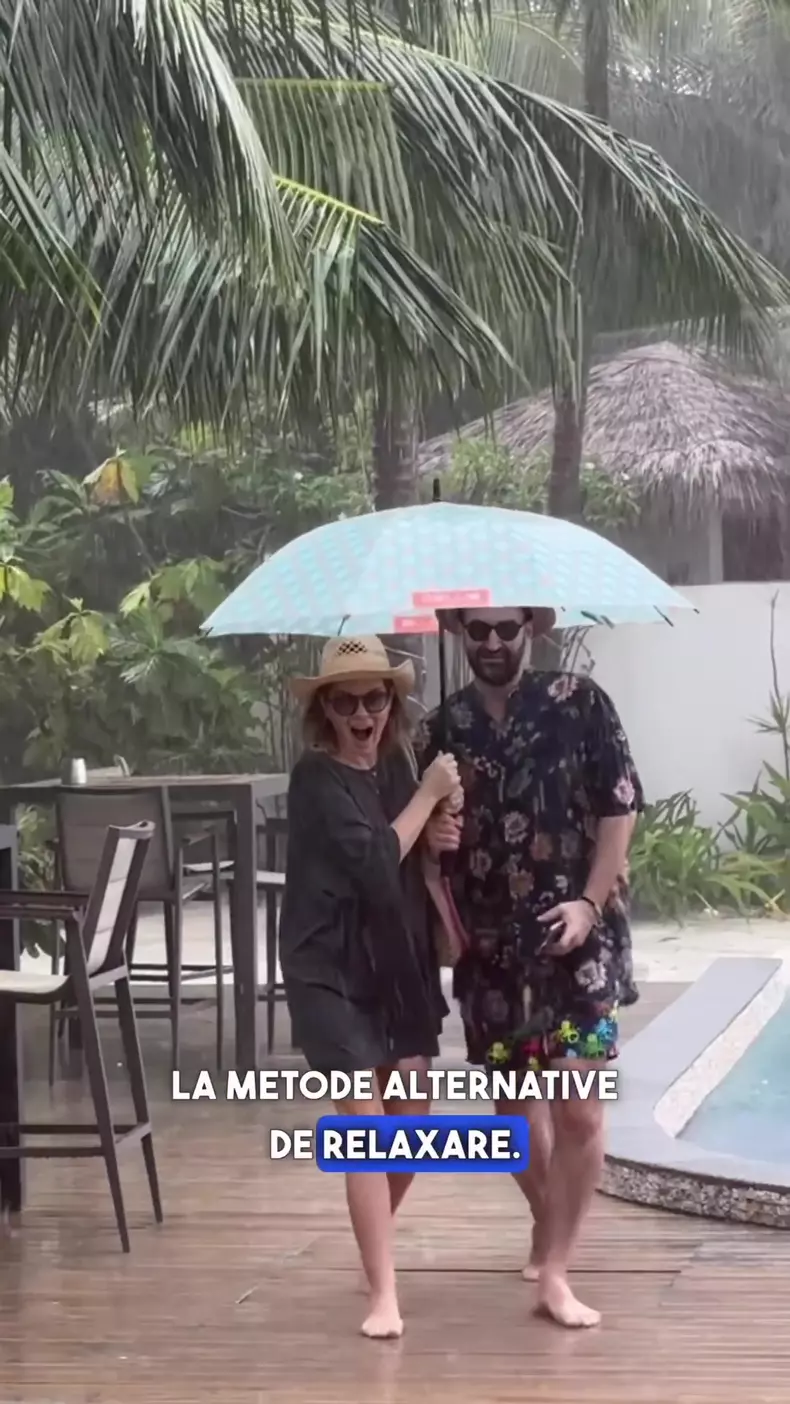 Gina Pistol si-a etalat noua silueta in costum de baie 1