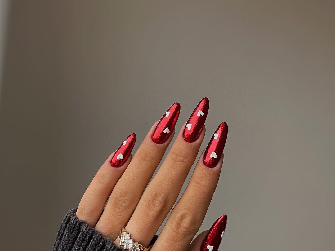 Idei de manichiura ideale pentru Valentine’s Day 2024 1