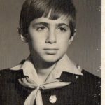 Imagine nemaivăzută cu Cătălin Scărlătescu din tinerețe. Nu ți l-ai fi închipuit niciodată așa. Cum arăta celebrul chef, slab și cu părul lung