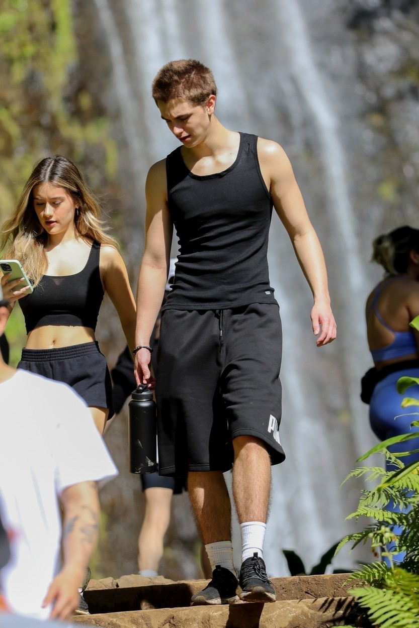 Imagine rară cu fiul lui Britney Spears. Jayden s-a transformat într-un tânăr superb, face deja furori printre fete