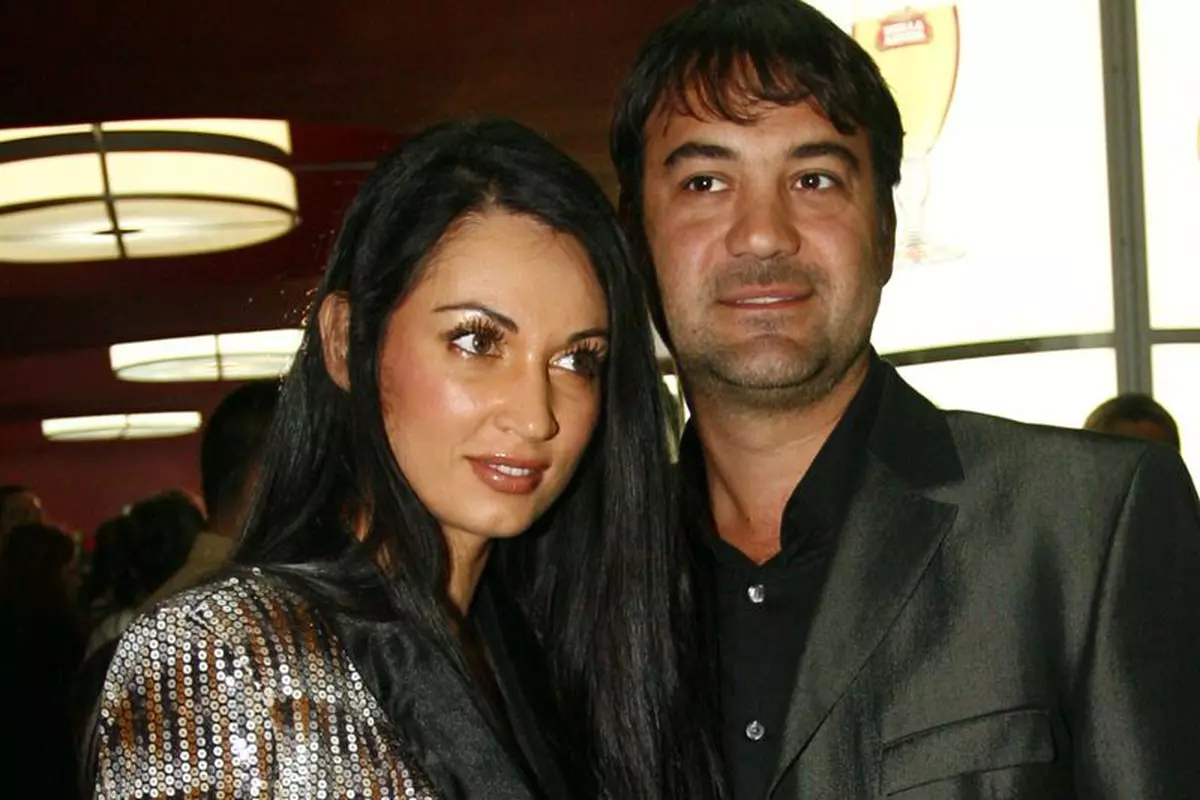 Imagine rara cu singura fata a Nicoletei Luciu 7