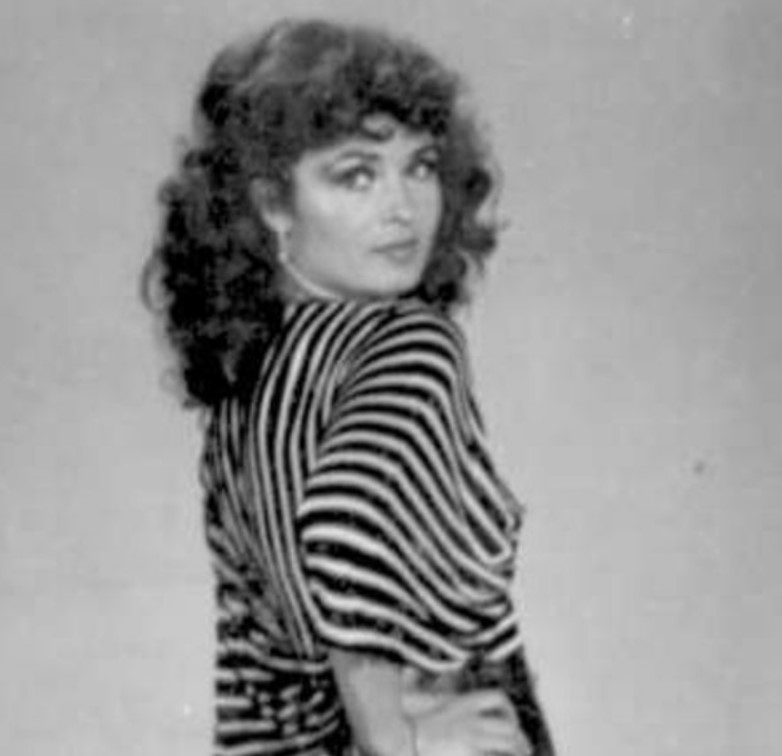 Imagini nemaivazute cu Angela Similea din tinerete 4