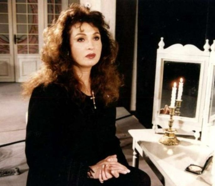 Imagini nemaivazute cu Angela Similea din tinerete 6