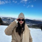 Internautii nu si-au putut lua privirea de la decolteul ei 1