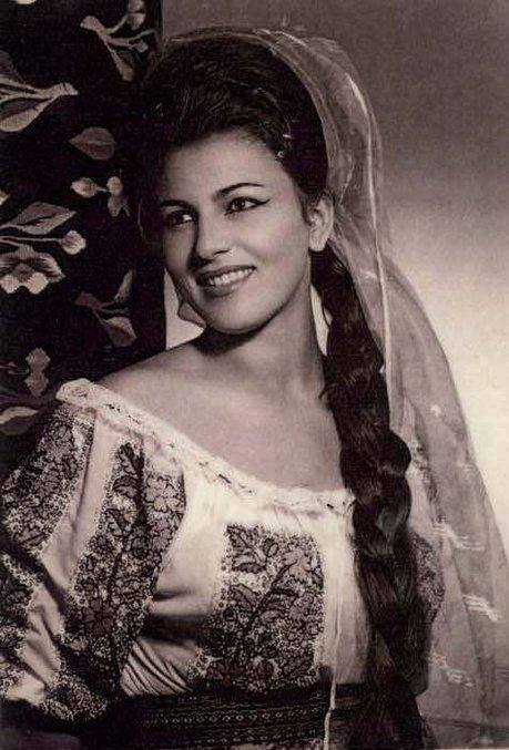 Imagini de colecție cu Irina Loghin din tinerețe